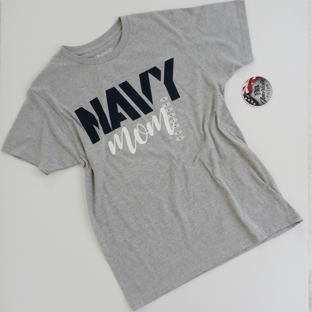 American Pride Navy Mom T Shirt Size Medium